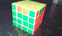 四阶魔方还原视频,跟随视频轻松掌握还原方法